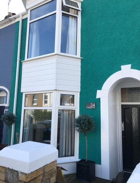 *Family Home In Mumbles. Close To The Beach* Eksteriør billede